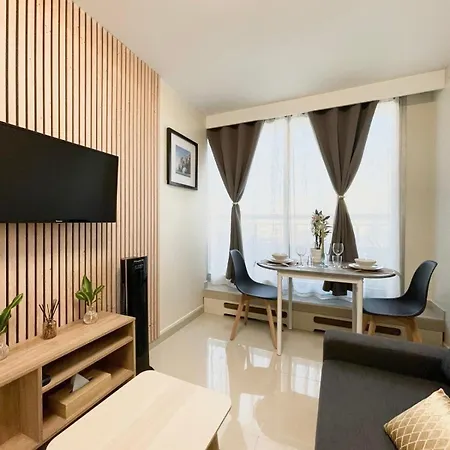 New Modern In Center Metro 7 & 14 Maison Blanche Appartamento Parigi