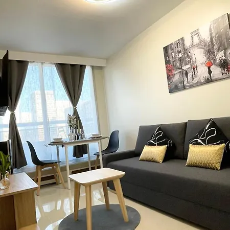 New Modern In Center Metro 7 & 14 Maison Blanche Appartamento